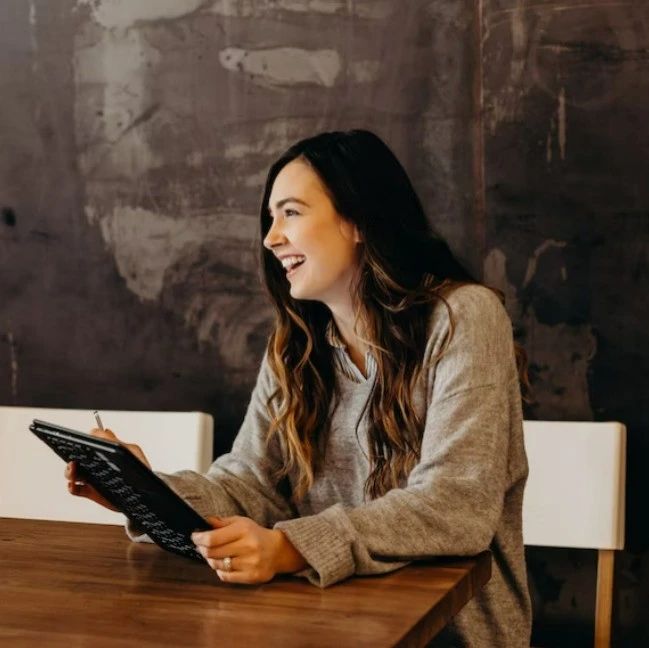 变幻莫测的法规环境：如何应对跨境电商App应用程序的合规挑战？